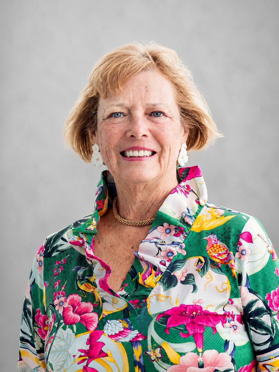Portrait of Sharon Walla